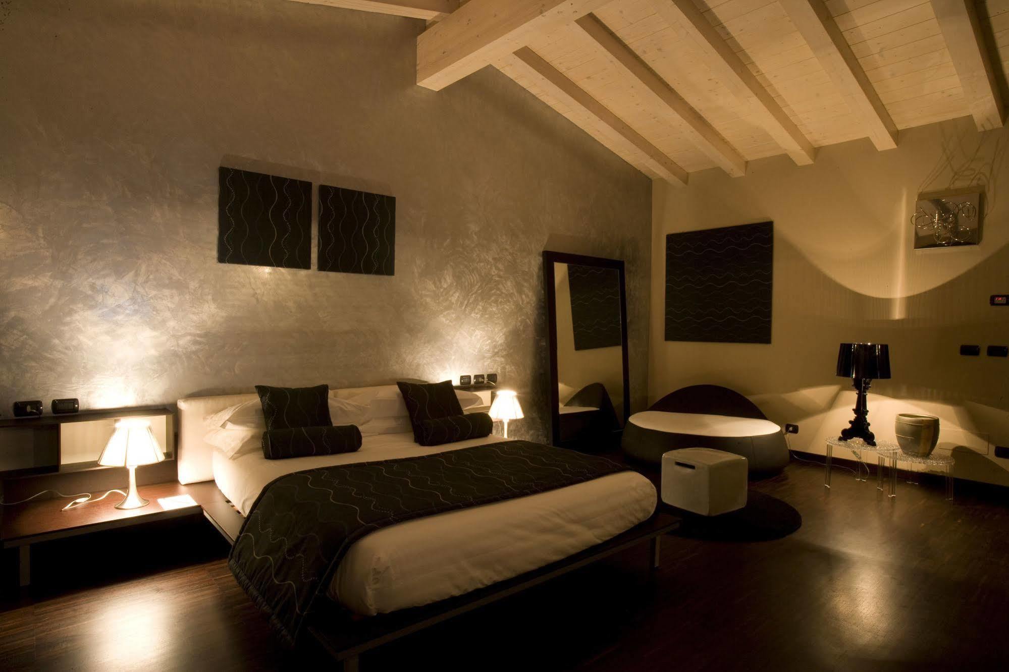 Onemhotel 4*