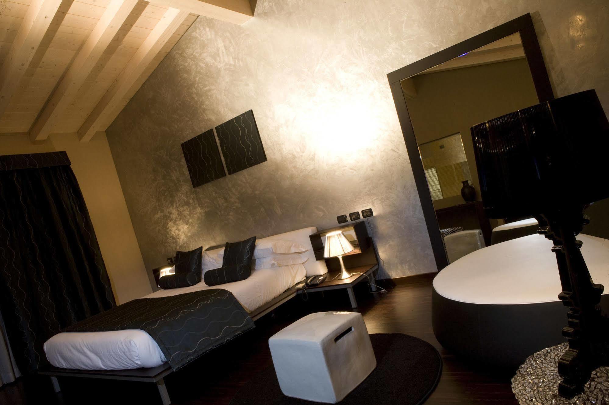 Onemhotel 4*